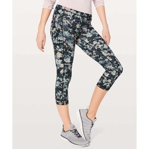 Lululemon Speed Up Crop Leggings Women's 4 Spring Bloom Multi Luxtreme EEUC